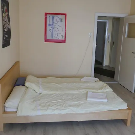 Gemuetliche 2 Zkb Im Zentrum Апартаменты *